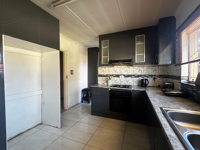 3 Bedroom Property for Sale in Pellissier Free State
